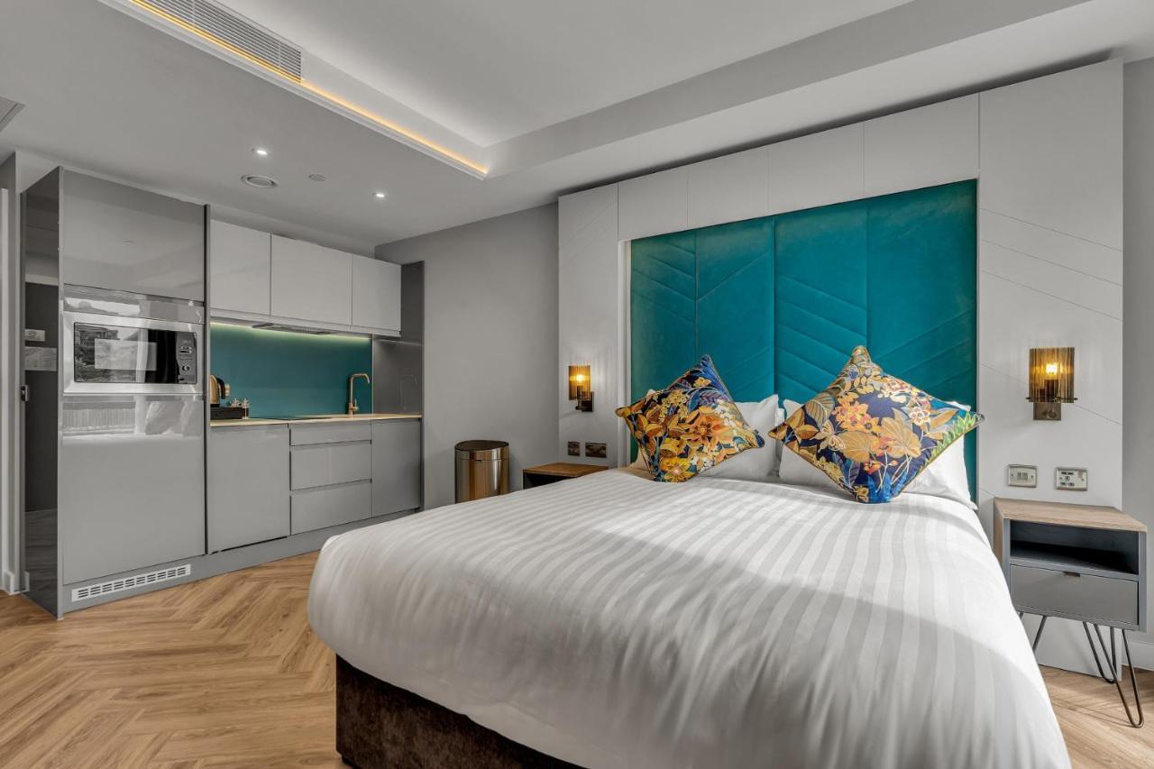 Roomzzz Edinburgh Bagian luar foto