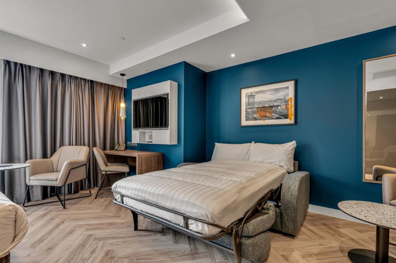 Roomzzz Edinburgh Bagian luar foto