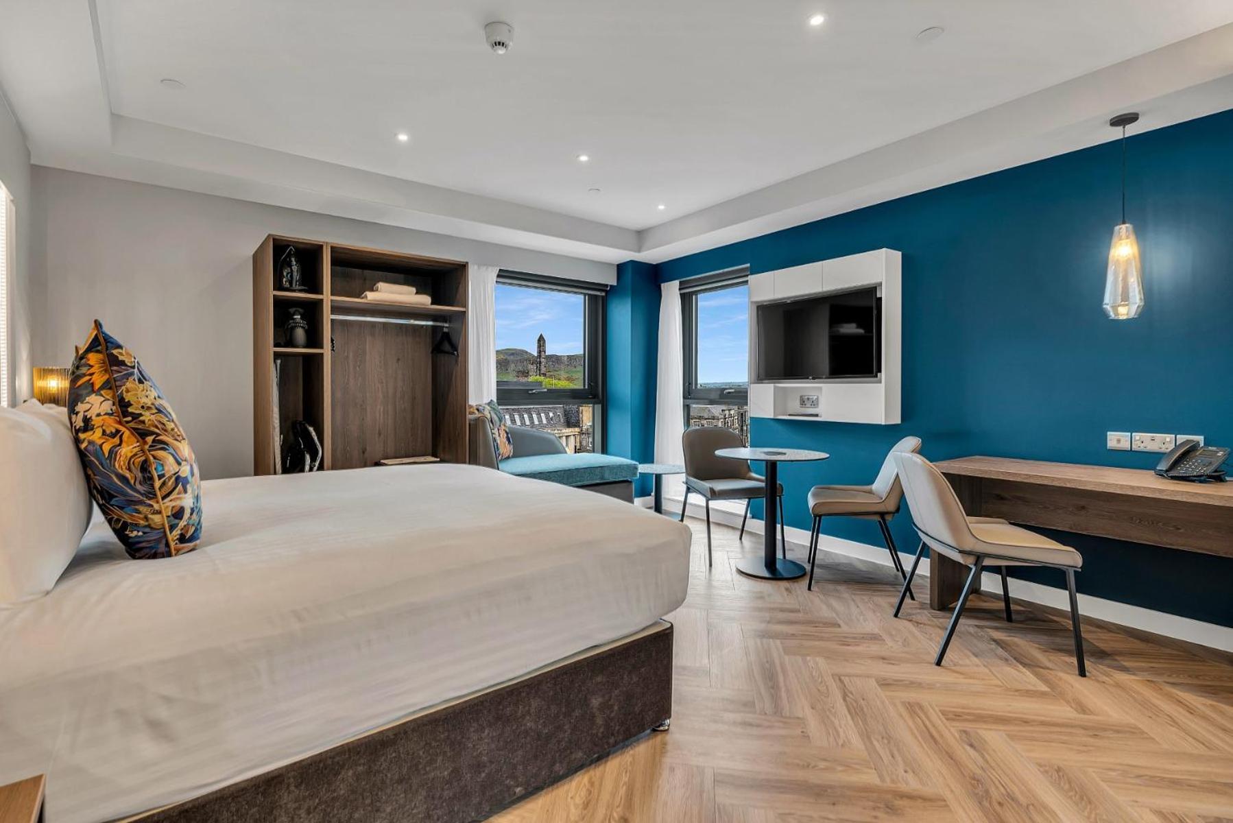 Roomzzz Edinburgh Bagian luar foto